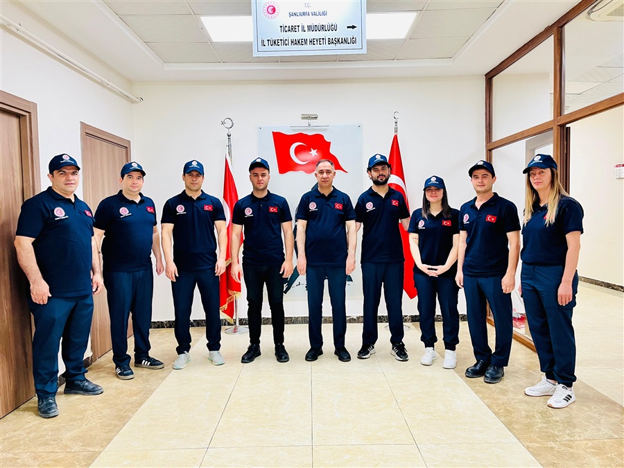 “KURUMSAL KİMLİĞİ GÜÇLENDİREN YENİ KIYAFET UYGULAMASI HAYATA GEÇİRİLDİ” 